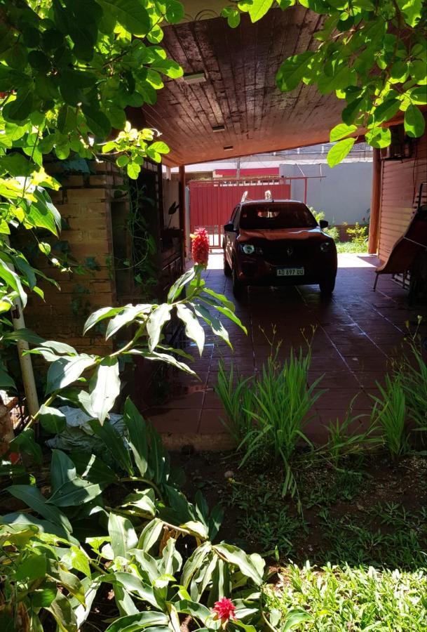 Vivi Iguazu Casa Familiar Villa Puerto Iguazú Exteriör bild